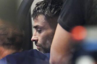 Allanamiento en departamento de Jorge Valdivia por denuncias de violación