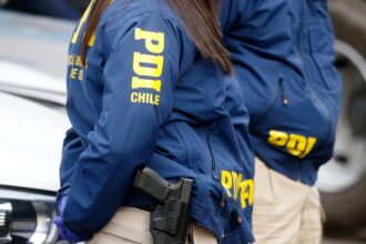 Detienen a delincuente con arma de fuego en centro de Santiago