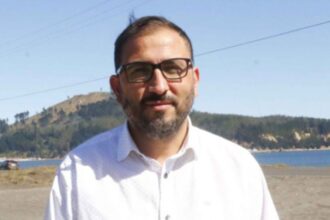 Alcalde de Hualpén enfrenta denuncia por abuso sexual y extorsión