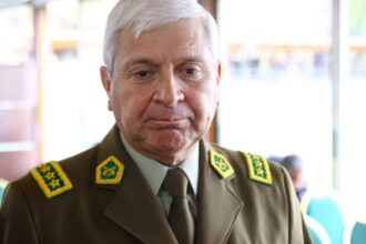 Formalización exgeneral Carabineros por apremios ilegítimos en estallido social.