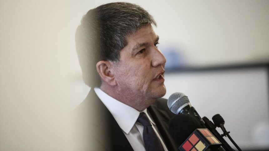 Revelan nuevo antecedente en denuncia por violación contra subsecretario del Interior