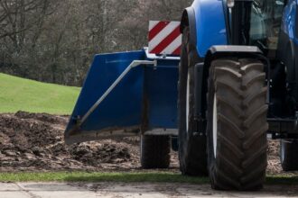 Trágico accidente en maquinaria agrícola: hombre fallece tras aplastamiento
