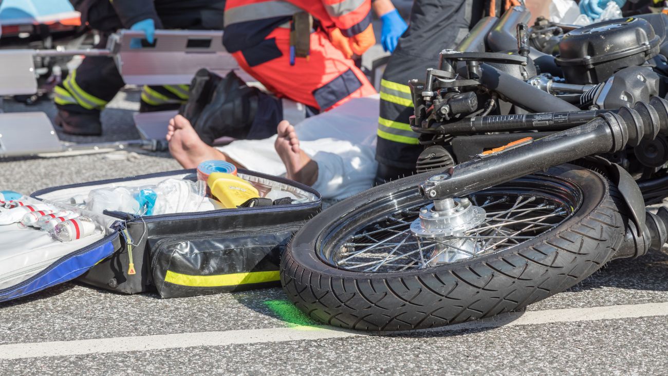 Motociclista fallece en Maipú tras accidente de tránsito con disparo Motociclista fallece en Maipú tras accidente de tránsito con disparo