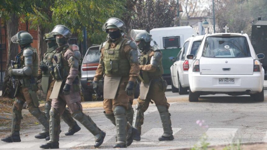 Gran operativo policial en funeral de "Enzo Bombazul" en La Pintana