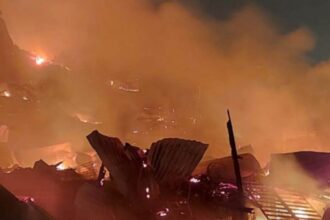 Incendio en Antofagasta deja 20 viviendas afectadas y heridas a madre e hija