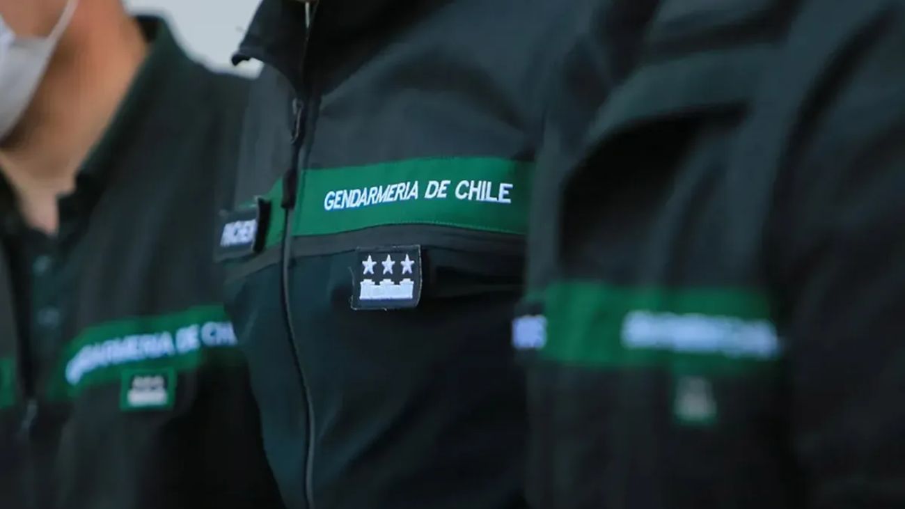 Funcionaria de Gendarmería en prisión por intento de tráfico de drogas Funcionaria de Gendarmería en prisión por intento de tráfico de drogas