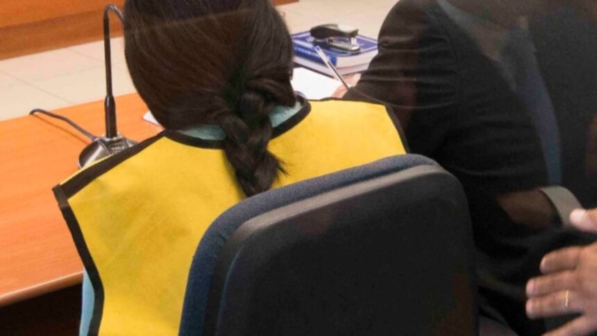 Mujer investigada por almacenar fetos en su hogar: detención ampliada