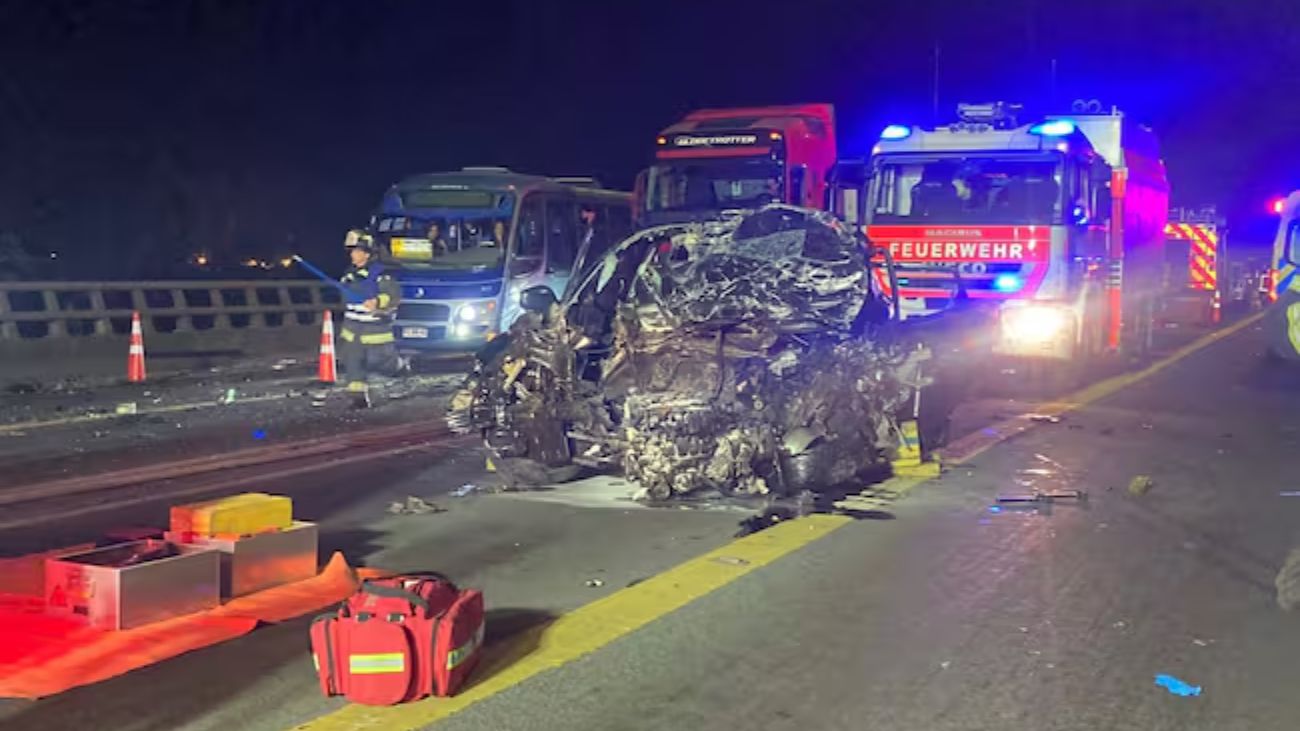 Trágico accidente en puente Llacolén: cuatro muertos y varios heridos Trágico accidente en puente Llacolén: cuatro muertos y varios heridos