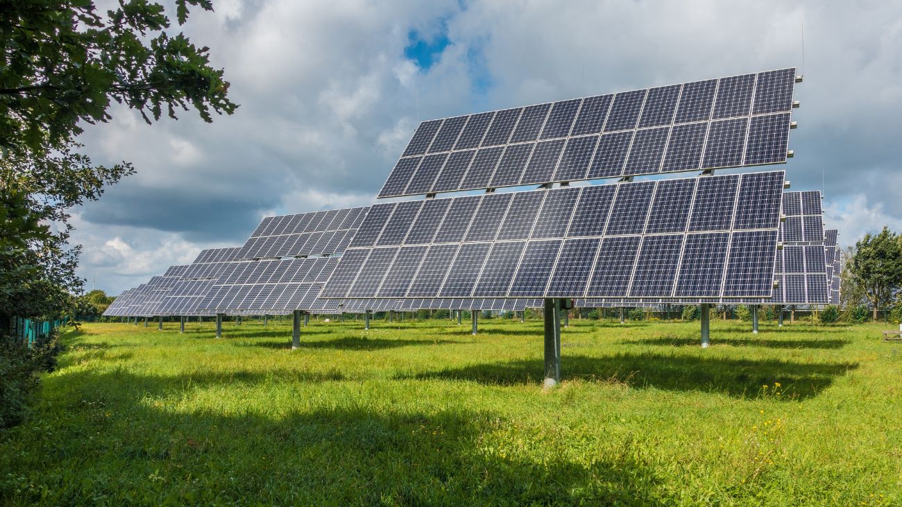 China endurece criterios de inversión en paneles solares para un mercado sostenible