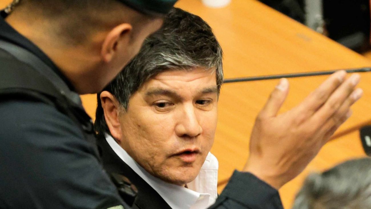Escándalo de exsubsecretario Manuel Monsalve revela comunicaciones críticas post-renuncia Escándalo de exsubsecretario Manuel Monsalve revela comunicaciones críticas post-renuncia