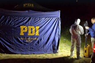 Trágico hallazgo de dos cuerpos en canal de regadío desata investigación