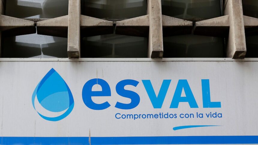 Desacuerdo en ajuste tarifario del agua entre Esval y autoridades reguladoras