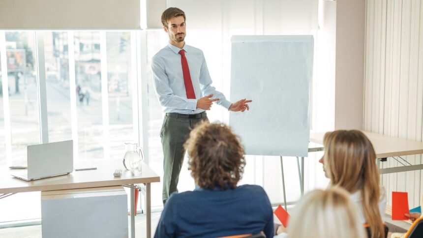 Transformaciones Clave en el Mercado Laboral: Desafíos y Oportunidades