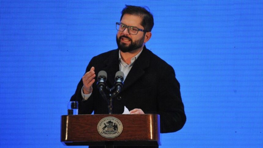 Desaprobación Presupuestaria Amenaza al Ministerio de Cultura chileno