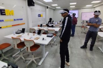 Visita educativa al CEIM Iquique: oportunidades en sector minero para estudiantes