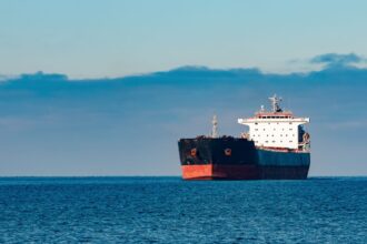 Expansión de Cuotas: China importará 5.84 millones de toneladas de crudo