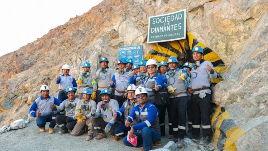Perú propone nueva ley para regular minería artesanal y pequeña escala