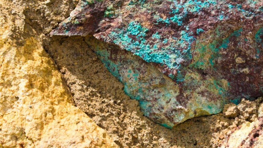 Marimaca descubre extensa mineralización de óxido de cobre en Mercedes