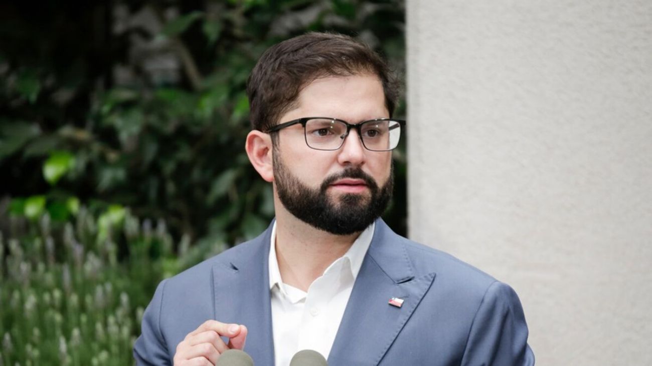 Investigación en curso por denuncia de abuso contra presidente Gabriel Boric