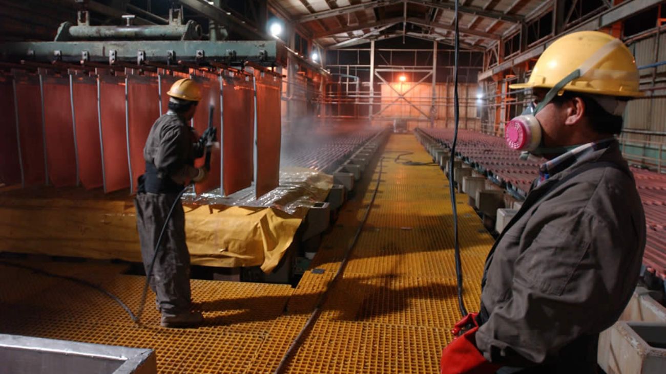 Exportaciones mineras peruanas superan los 30,953 millones de dólares en 2024 Exportaciones mineras peruanas superan los 30,953 millones de dólares en 2024