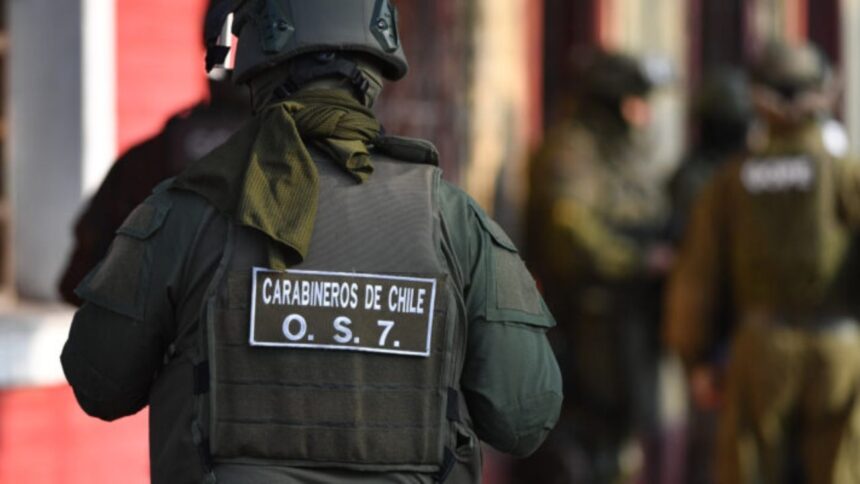 Cuatro detenidos por microtráfico y armas en Santiago: Operativo exitoso