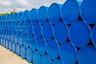 Producción récord de 13,4 millones de barriles diarios en EE.UU