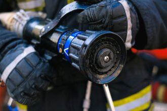 Incendio en San Bernardo: 20 departamentos afectados sin víctimas fatales