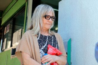 La esposa de Manuel Monsalve lo visita en prisión