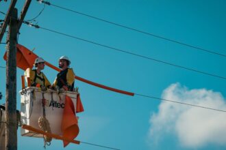 CGE abre múltiples vacantes en Chile para fortalecer distribución eléctrica