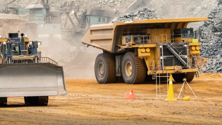 Empresas estatales destinan 27 millones de dólares a minería nacional