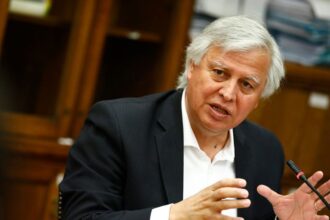 Senador Saavedra defiende reforma política y electoral chilena con equidad