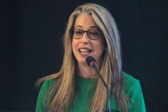 Embajadora de EE.UU. en Chile renuncia tras victoria de Trump