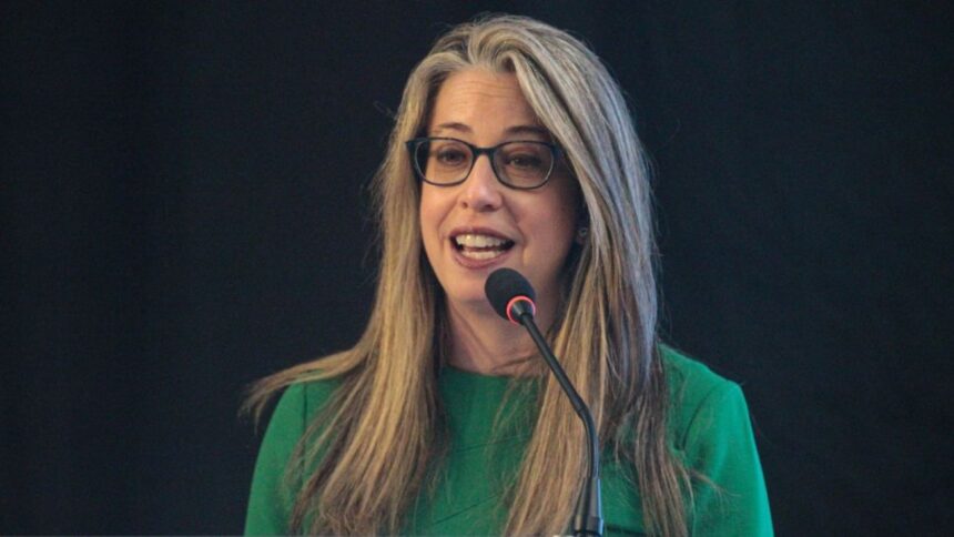 Embajadora de EE.UU. en Chile renuncia tras victoria de Trump