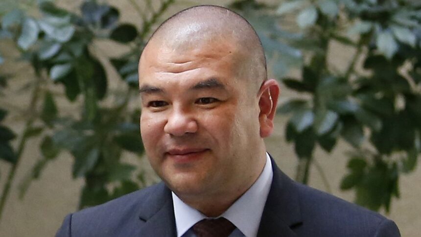 Críticas a devolución de dineros de isapres: declaraciones del superintendente Víctor Torres