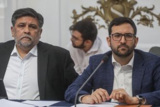 Polémica: Diputados UDI critican actitud de asesor presidencial ante comisión