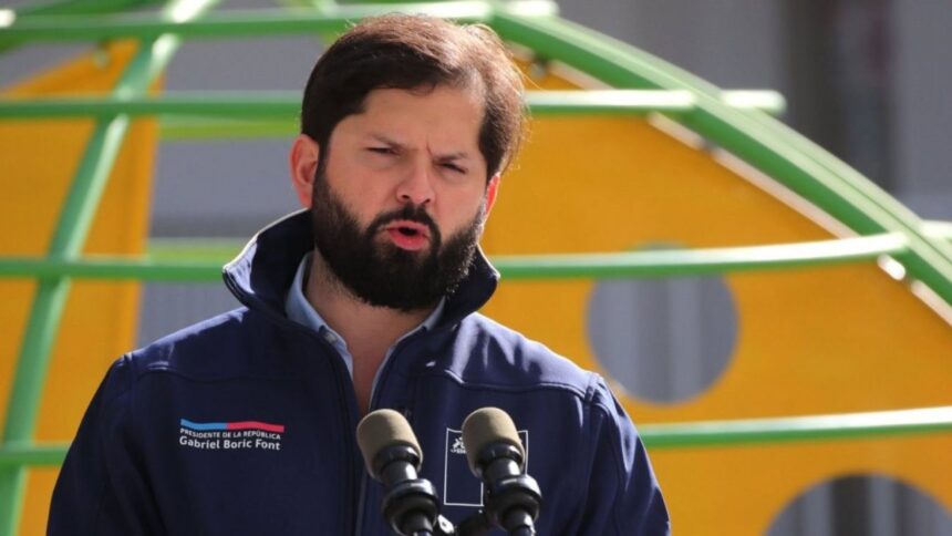 Presidente Boric lanza programa Comunidad Crece enfocado en la juventud