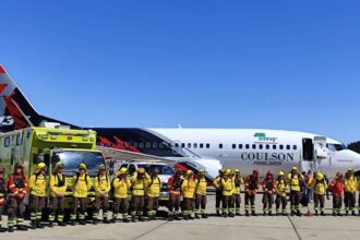 Chile incorpora avión "Fireliner" Boeing 737 para combatir incendios forestales
