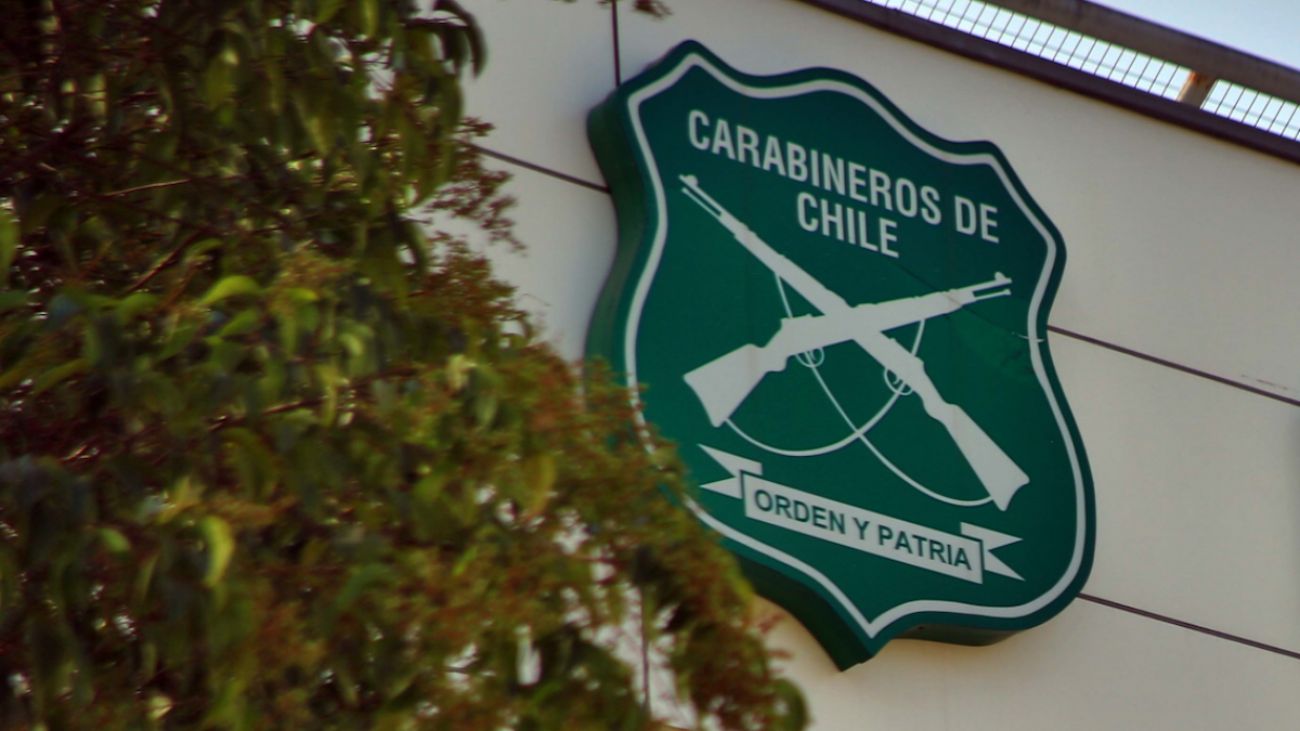 Carabinero removido por pedir préstamo a detenida en Concepción Carabinero removido por pedir préstamo a detenida en Concepción