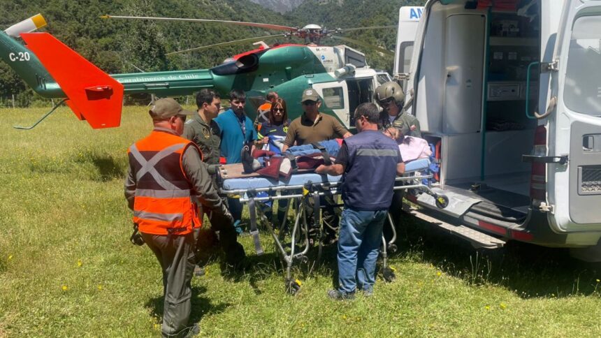 Rescate aéreo en El Roble: mujer de 77 años salvada gracias a coordinación
