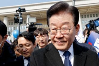 Oposición en Corea del Sur presenta moción de destitución a presidente