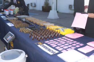 Operativo policial en Santiago desarticula banda de narcotraficantes y confirma 14 detenciones