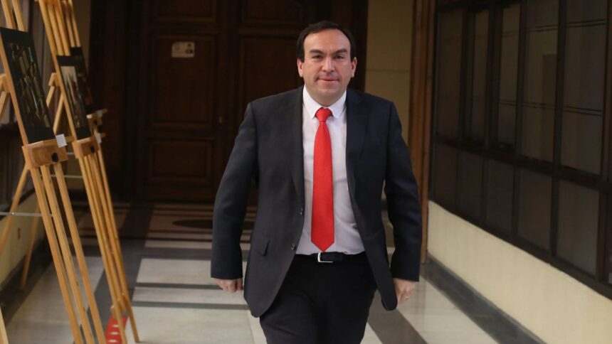 Escándalo en Chile: Diputados acusados de abusar de Defensoría Pública