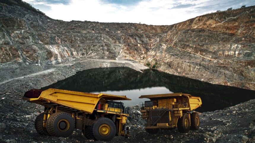 Chile moderniza su producción minera para atender creciente demanda de metales