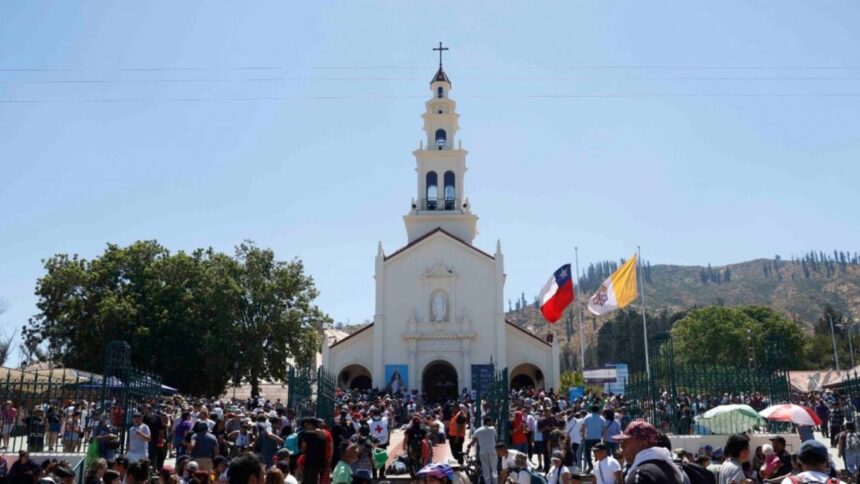 Plan de contingencia asegura seguridad de peregrinos en festividad de Lo Vásquez