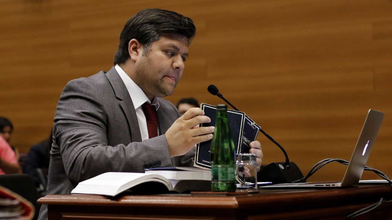 Allanamiento en casa y oficina del abogado del "Caso Audios" Allanamiento en casa y oficina del abogado del "Caso Audios"