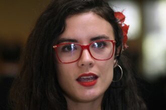 El caso Monsalve: nueva polémica por citación a ministra Camila Vallejo