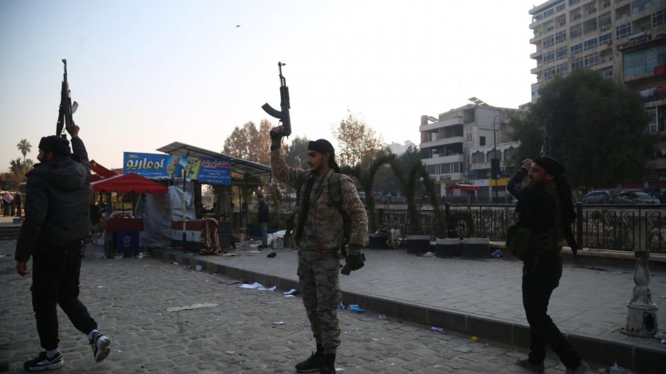 Rebeldes toman Homs: Crisis en la guerra civil siria intensifica Rebeldes toman Homs: Crisis en la guerra civil siria intensifica