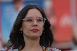 Ministra Vallejo ausente en sesión de Comisión por Caso Monsalve