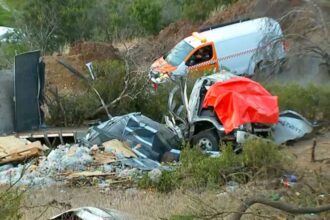 Trágico accidente en Lo Barnechea: un muerto tras volcamiento de camión