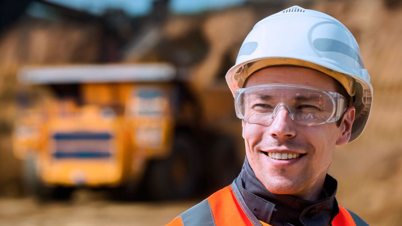 Formación en minería abre puertas a jóvenes y mujeres talentosas Formación en minería abre puertas a jóvenes y mujeres talentosas